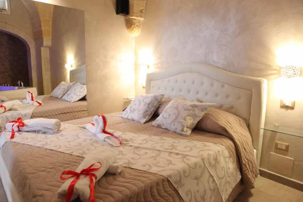 Afrodite Luxury Suite เวเญ ภายนอก รูปภาพ