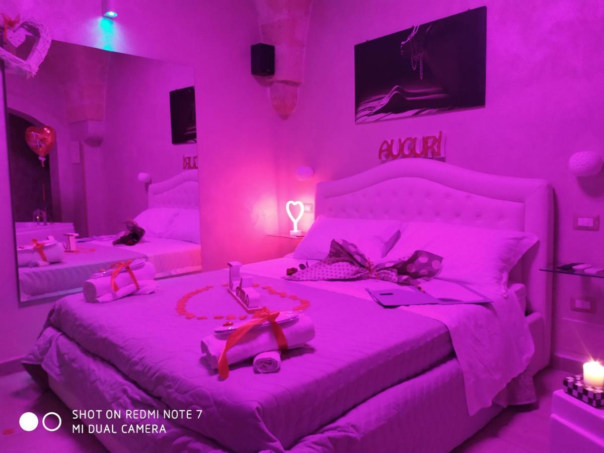Afrodite Luxury Suite เวเญ ภายนอก รูปภาพ